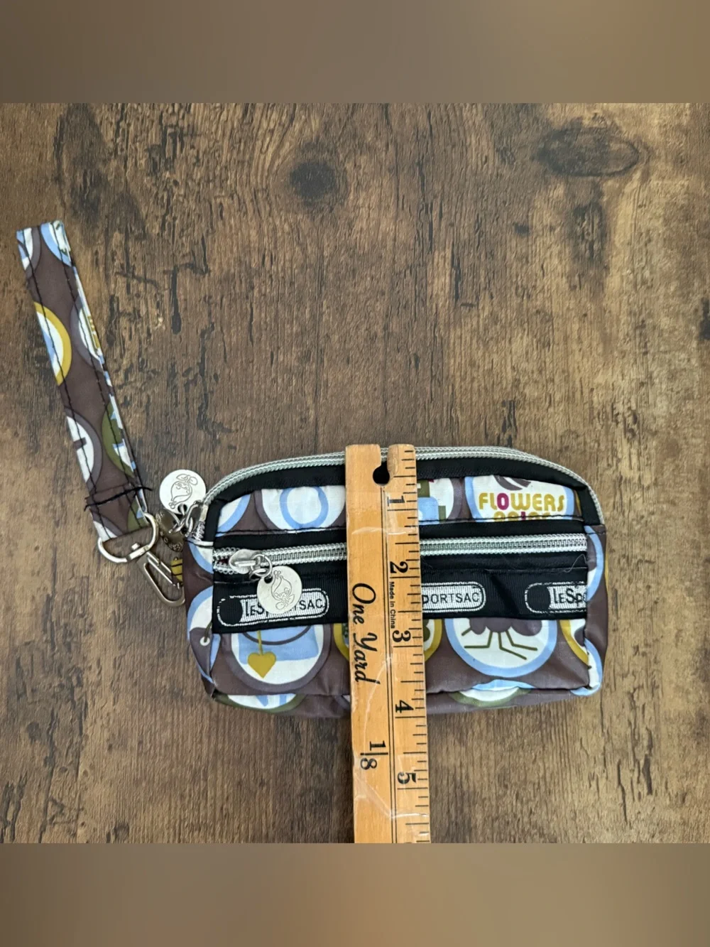 Lesportsac wristlet phone