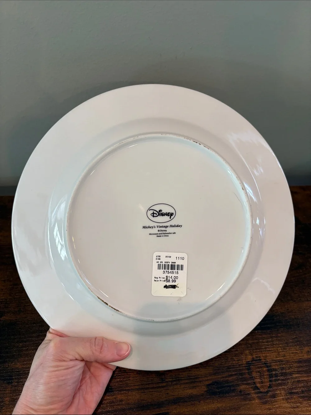 Mickey’s Vintage Holiday Festive Goofy Holiday Dinner Plate Ho, Ho, Ho Christmas