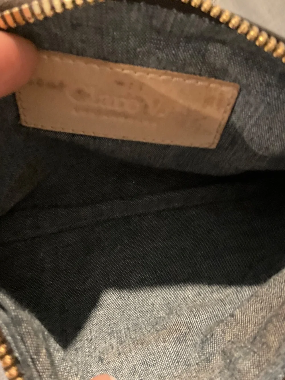 Clare V clare wallet