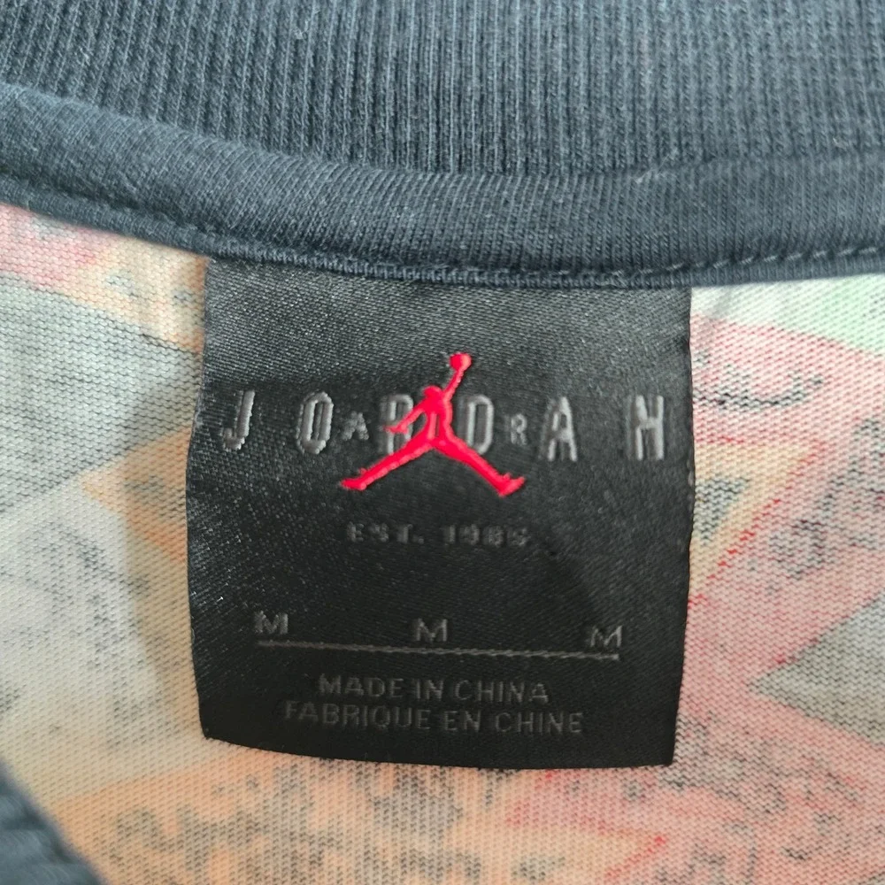 Nike Air Jordan Shirt Mens Medium Retro 7 Hare All Over Print Geometric VII
