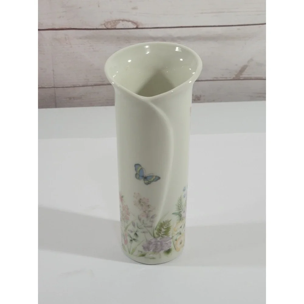 Bud Vase White Floral Butterfly Porcelain Japan 5.75
