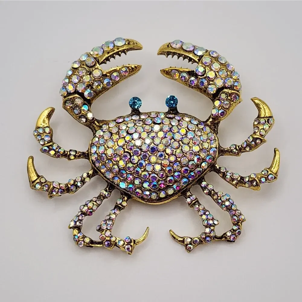 Unbranded stunning crab