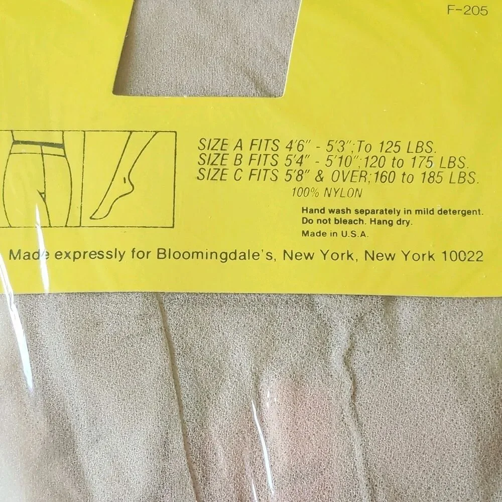 Bloomingdales B-Line vtg bloomingdales