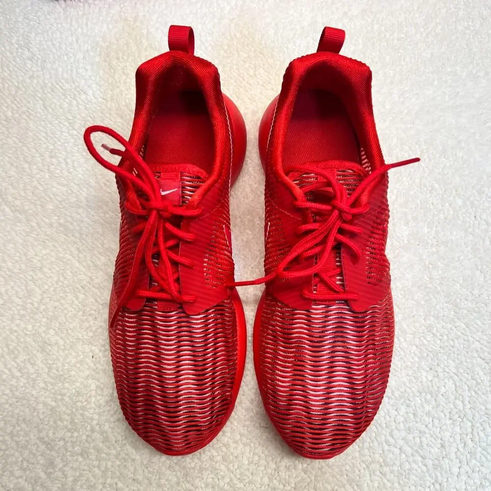 Nike Youth Sneakers Roshe One Flight Weight (GS) Red Stripped Shoes Size 6Y
