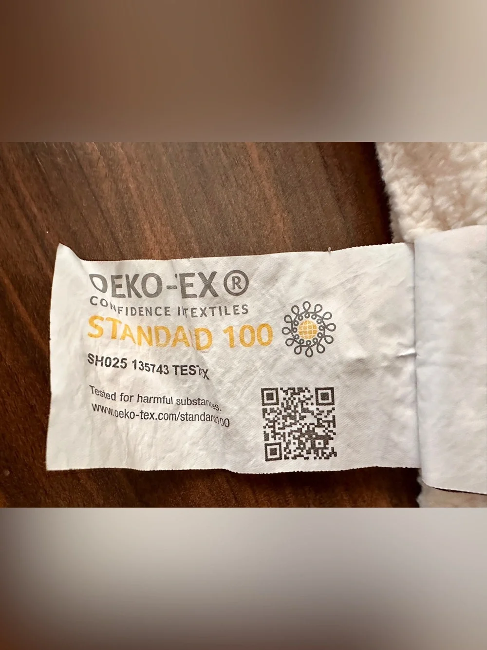 Beautiful King-Size Super Soft Cozy Blanket (Light Beige/Cream)