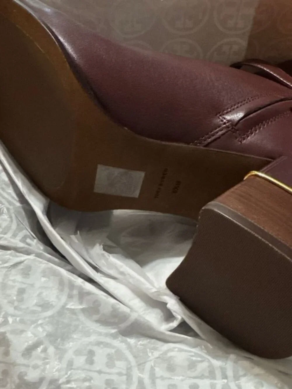 Brand new TORY BURCH sz 9.5 multi logo buckle boots claret 143326