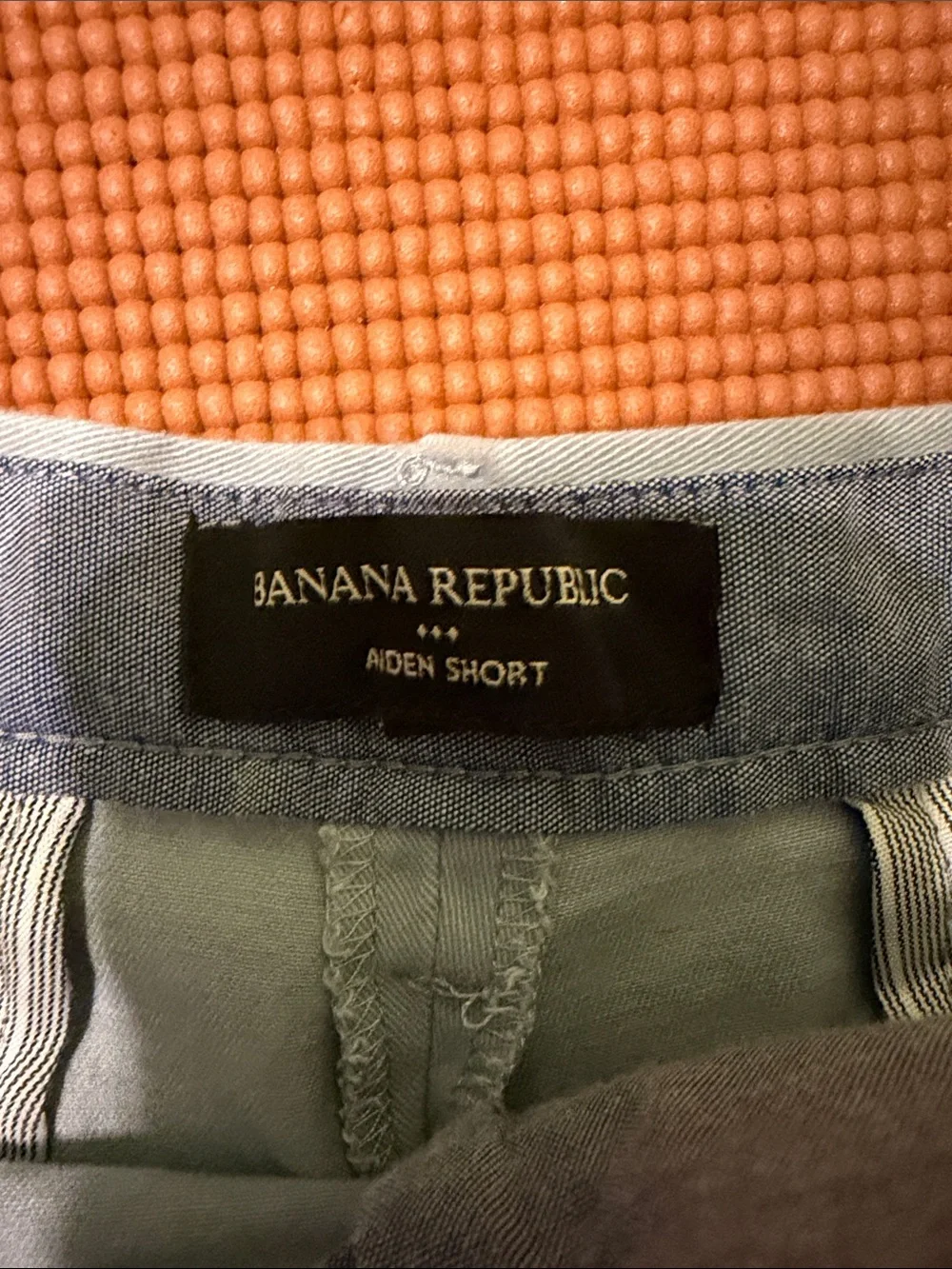 Banana Republic men’s banana