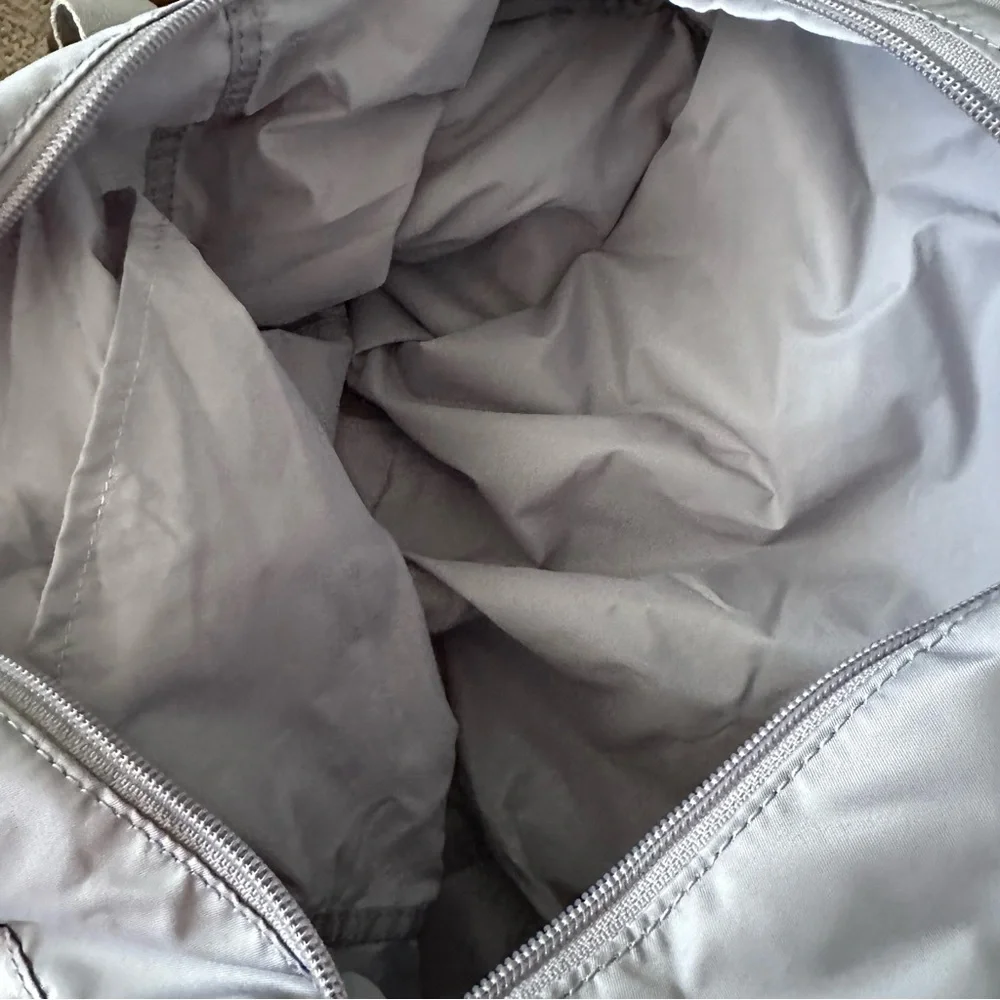 Under Armour Gray and Pink Duffel Bag‎