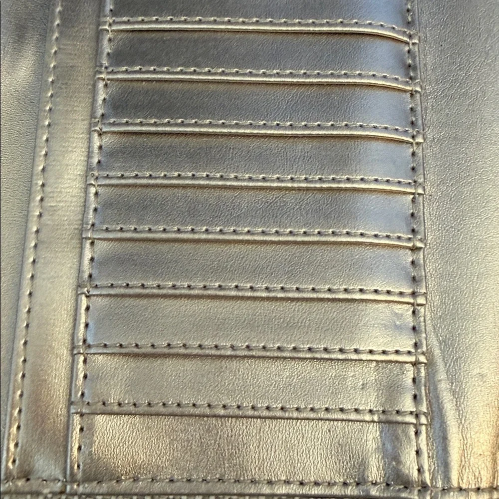 Guess Ginevra Textured Clutch Brown Crocodile Pattern Wallet