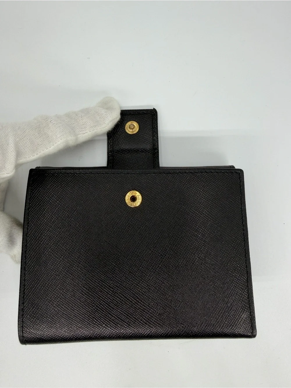 Prada Black Saffiano Leather Compact Wallet with Gold Logo New In Box w/COA
