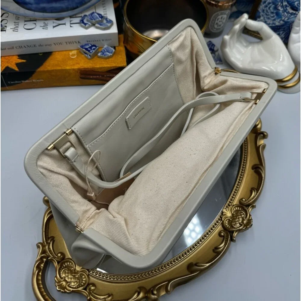 Oroton hardware new compartment