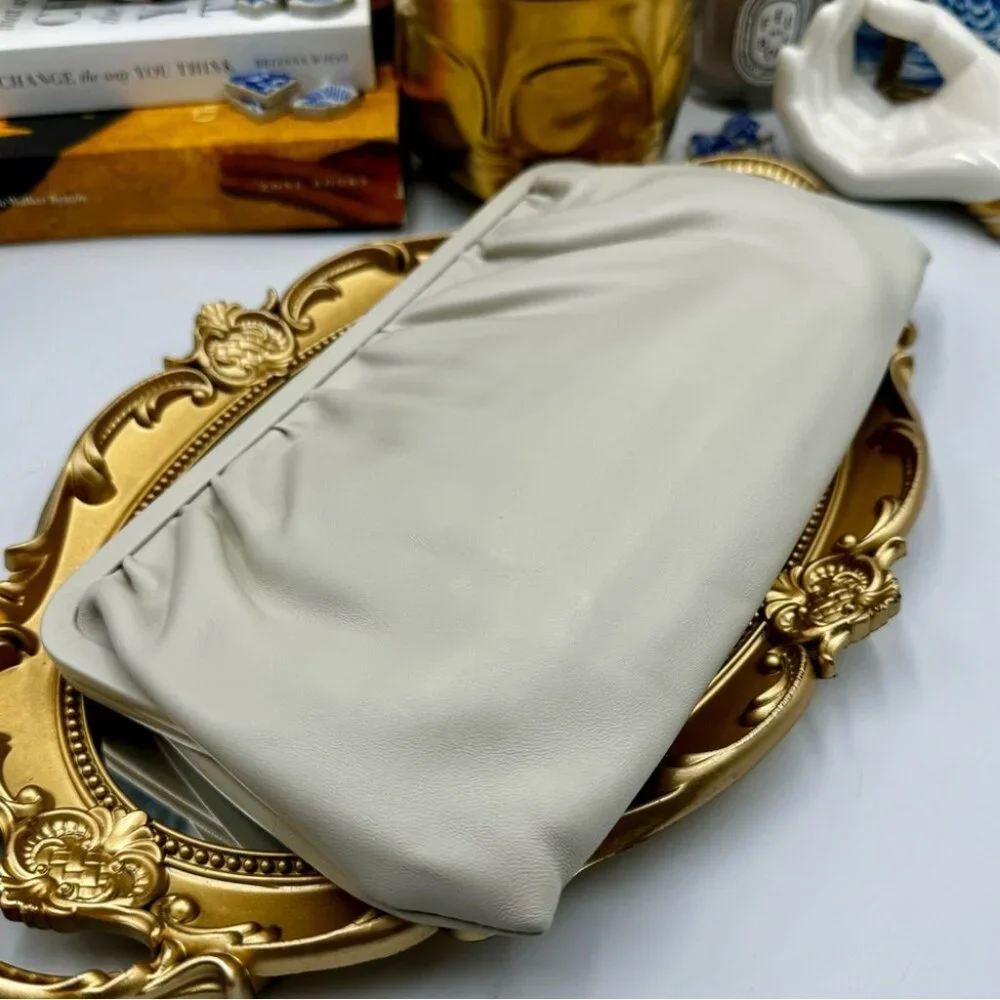 Oroton cotton example