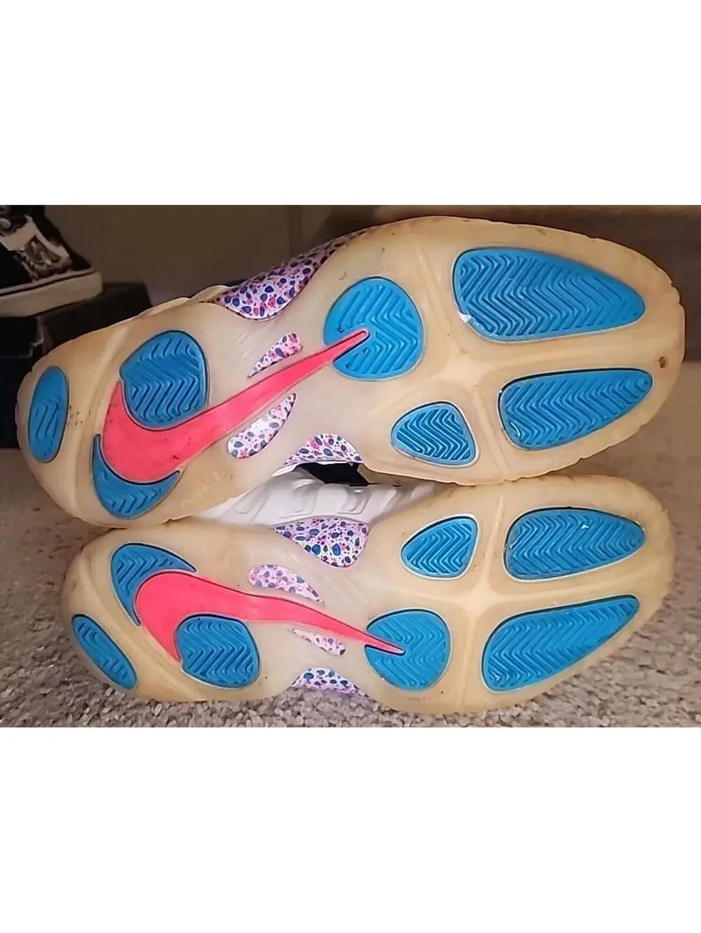 Size 5 (GS) - Nike Little Posite Pro Mid 3D