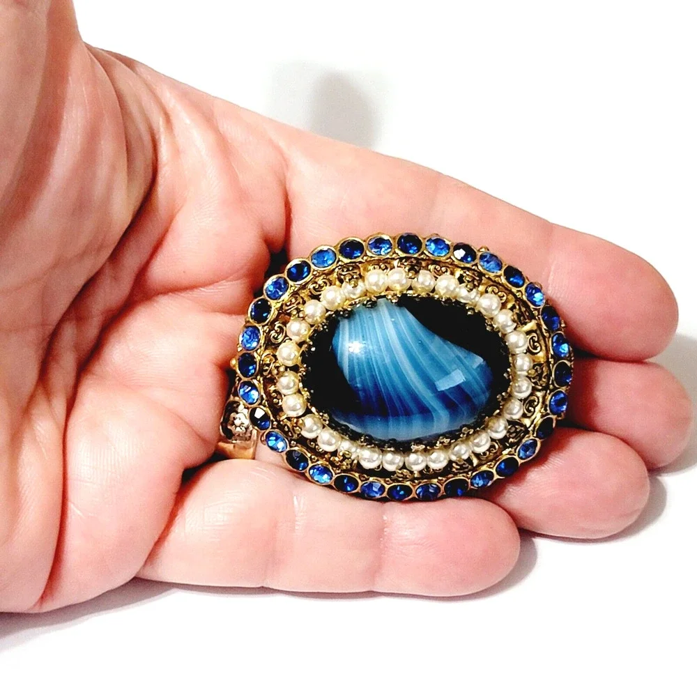 Unbranded vintage blue