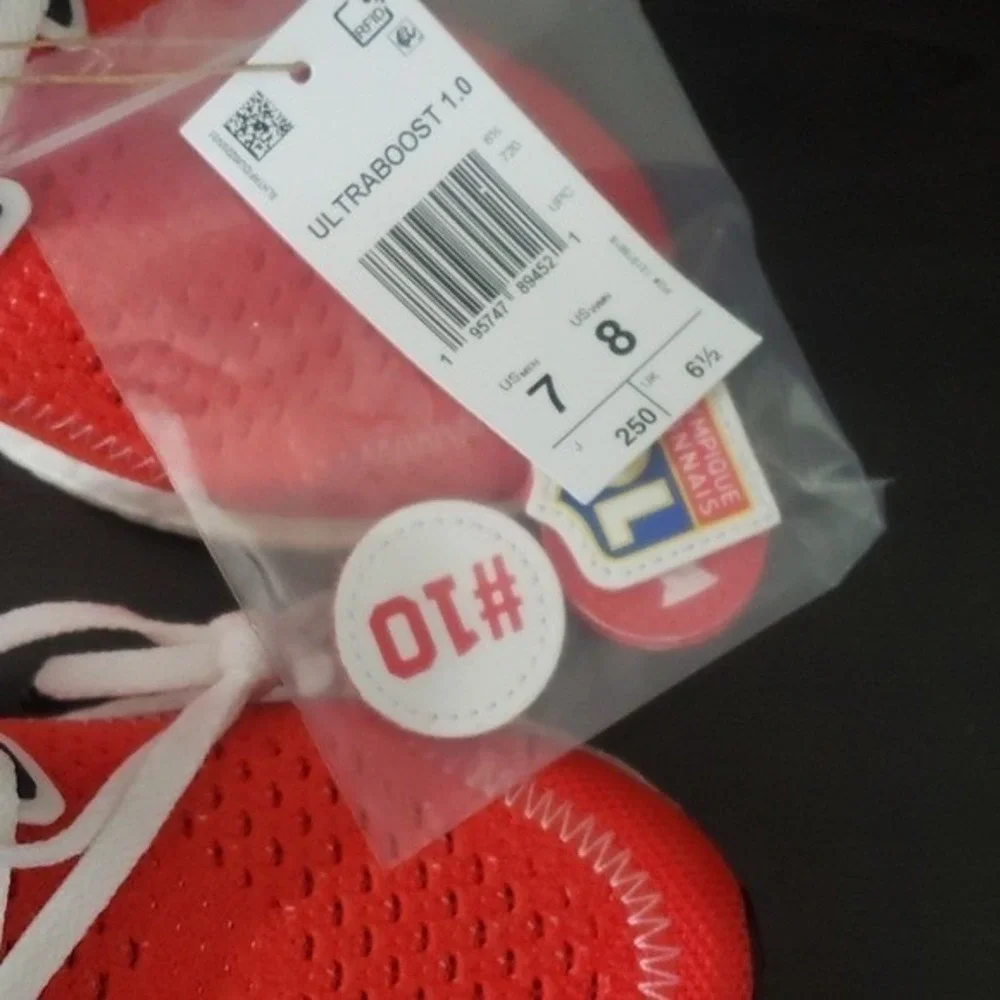 adidas ultraboost details