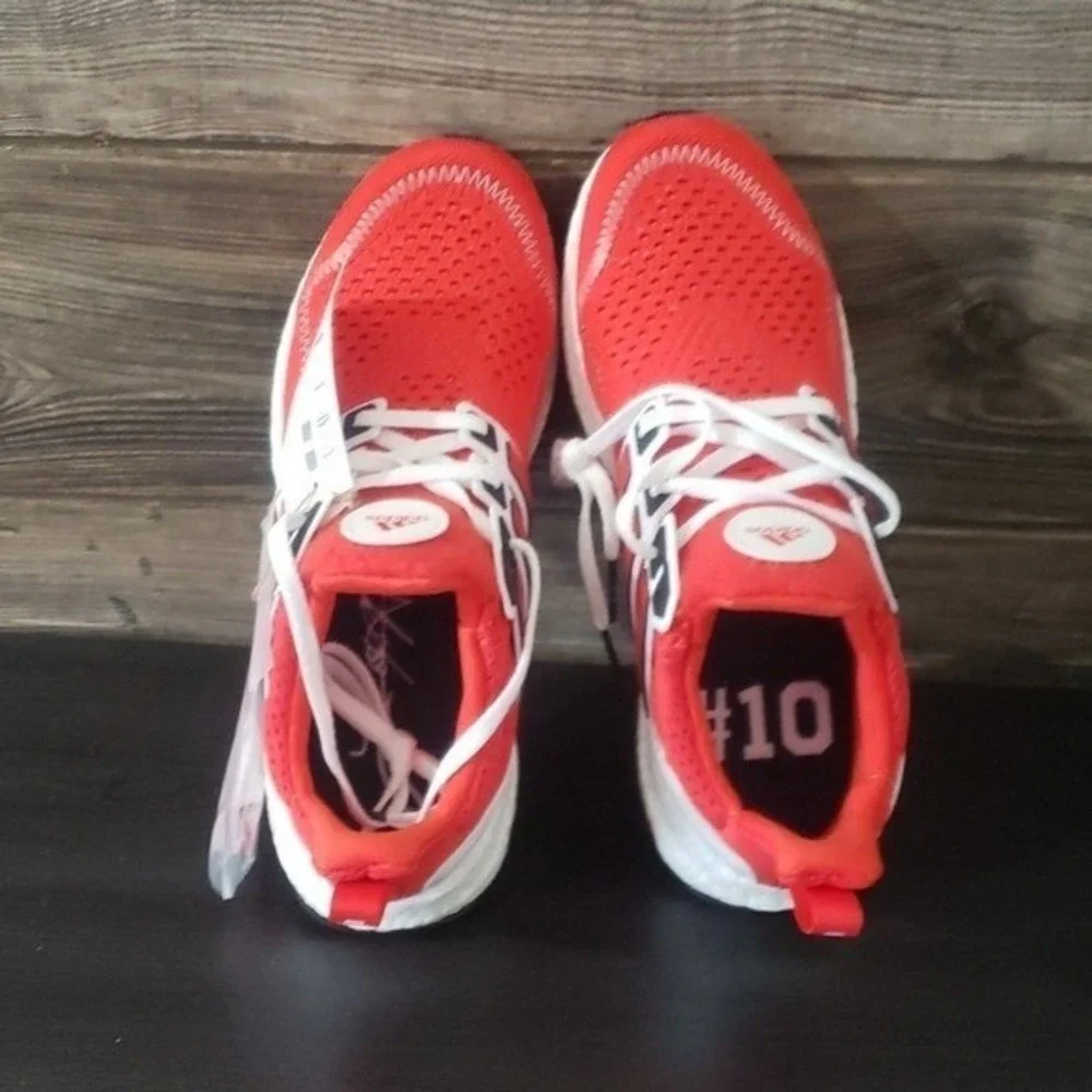 adidas ultraboost details