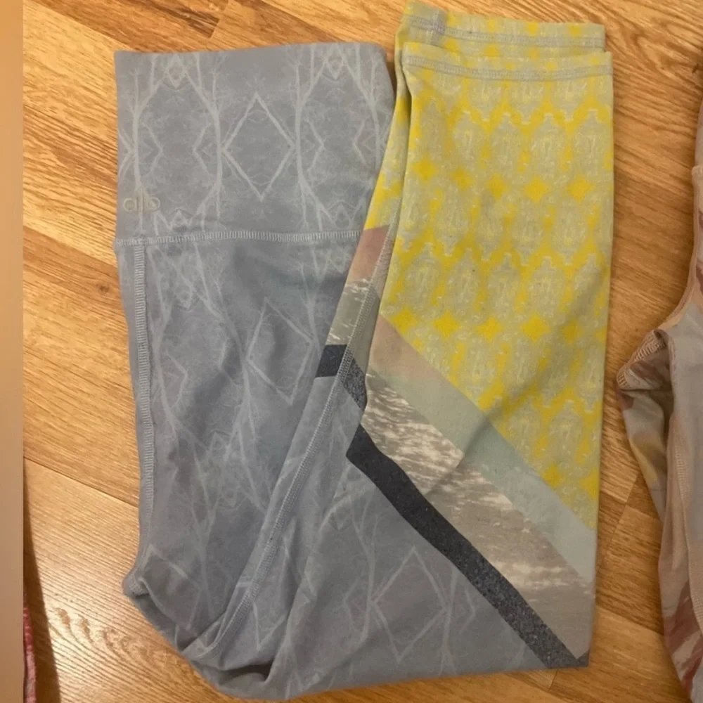 ALO Yoga Airbrush Leggings Size M