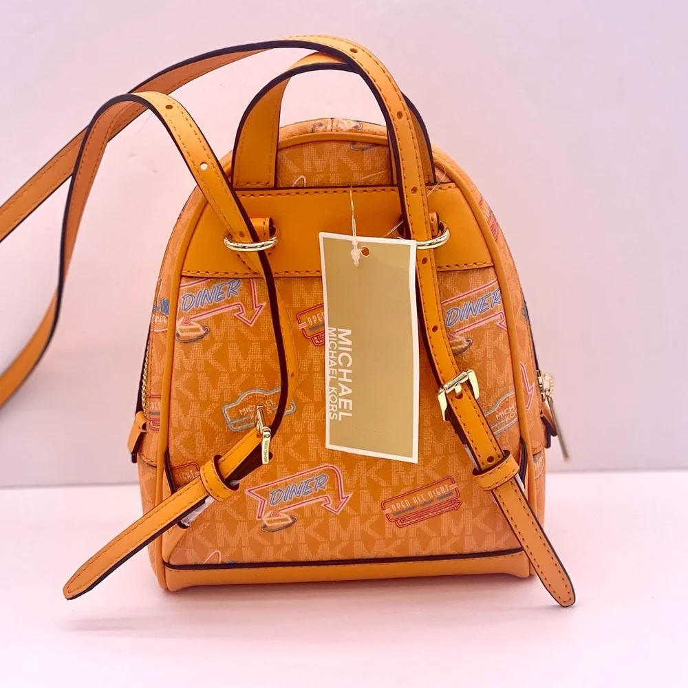 Michael Kors eye catching