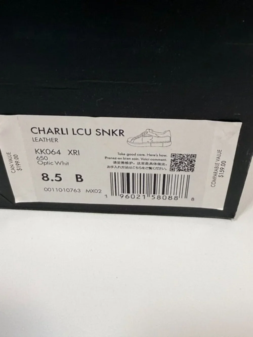 NWOT Kate Spade Charli Pink White Leather Sneakers Heart Size 8.5