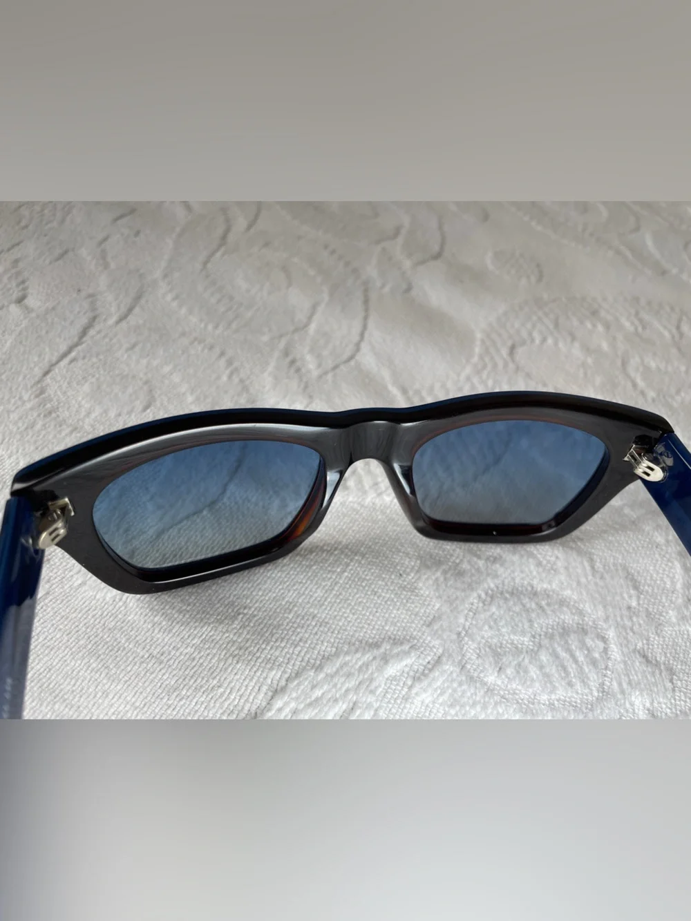 William Rast authentic pair