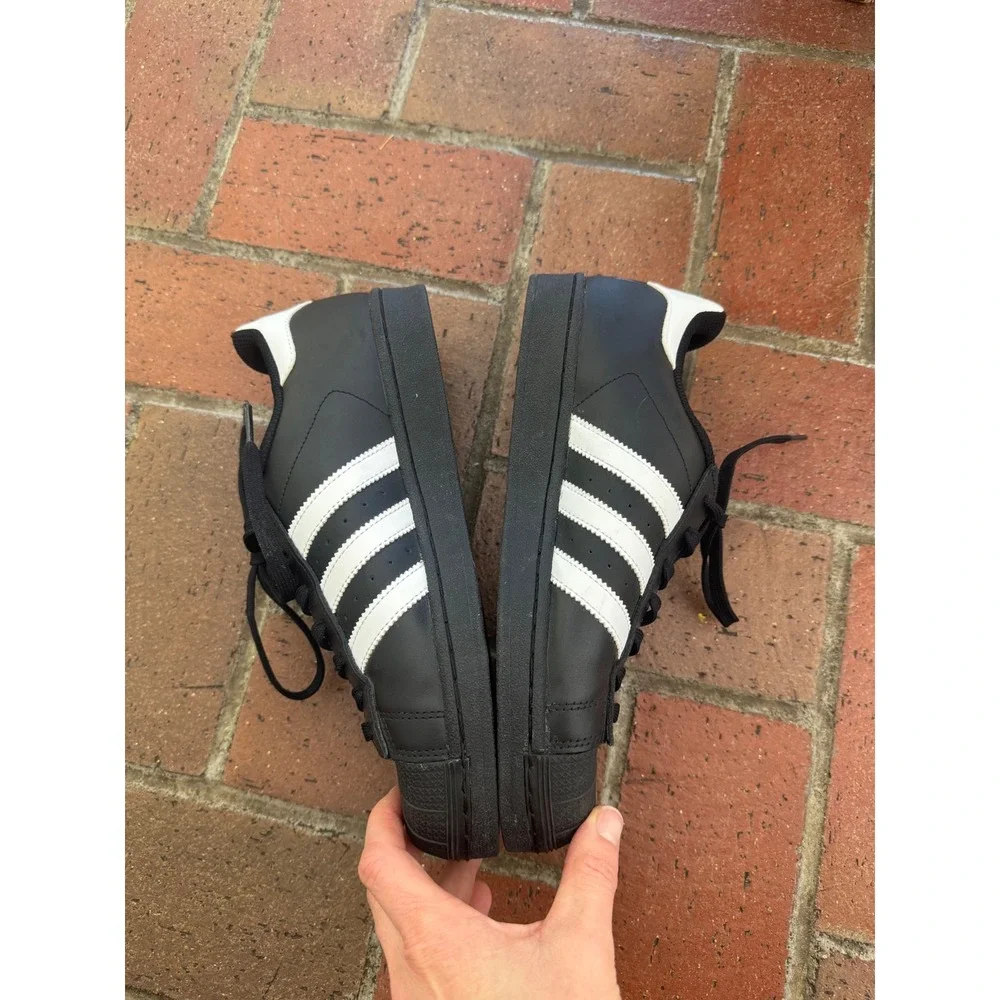 adidas Originals adidas originals