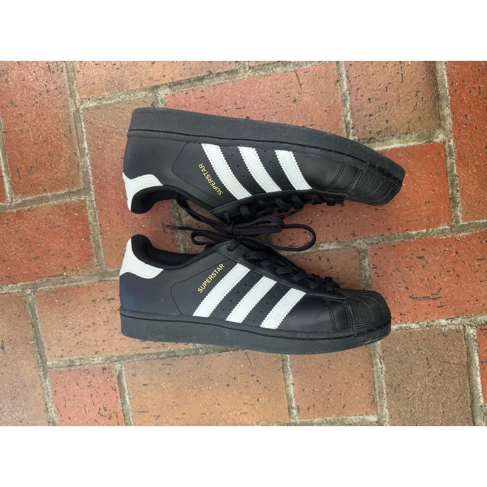 adidas Originals adidas originals