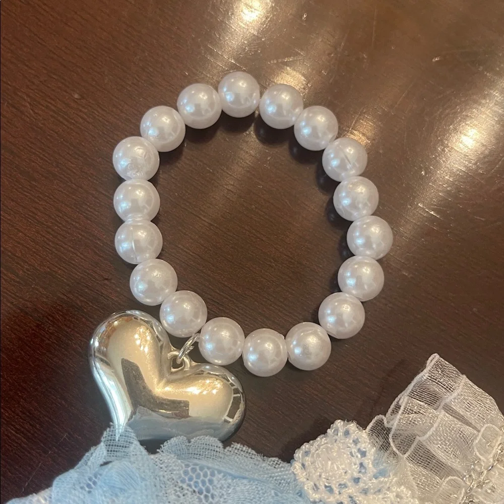 N/A charming blue