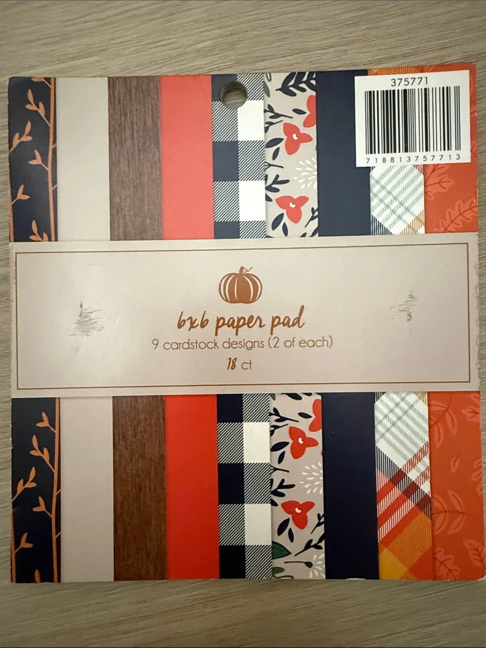 N/A gingham holiday paper