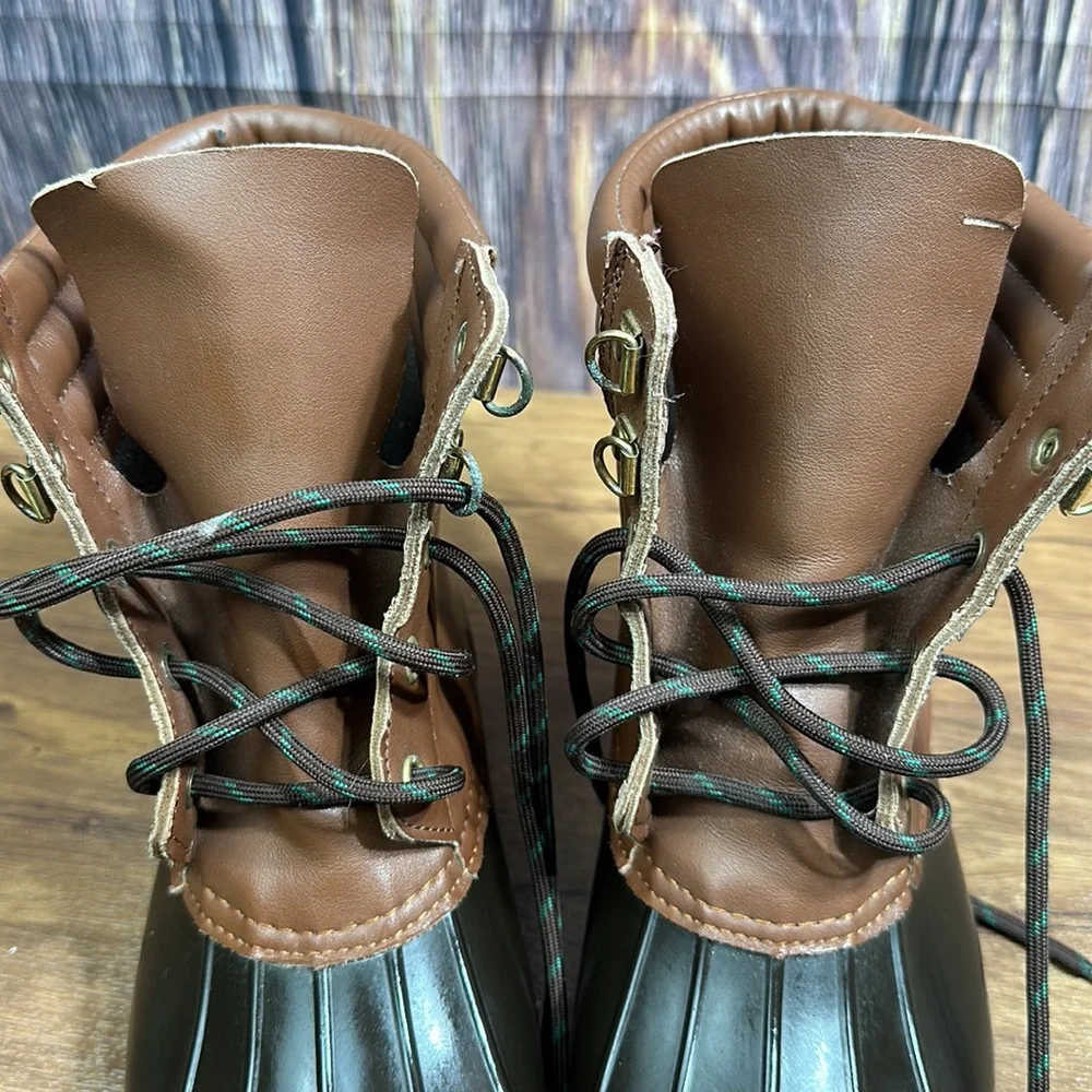American Living Size 6 B Duck Boots