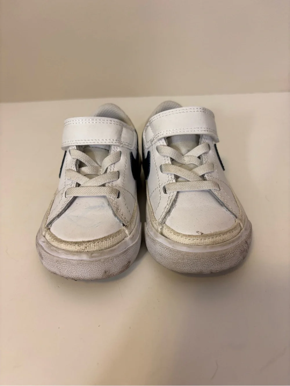 Nike simple low