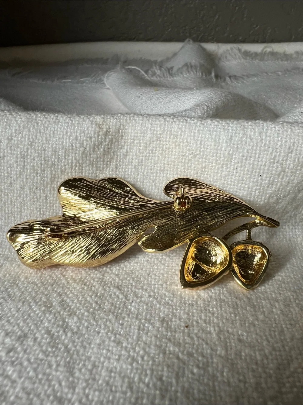 N/A vintage leaf