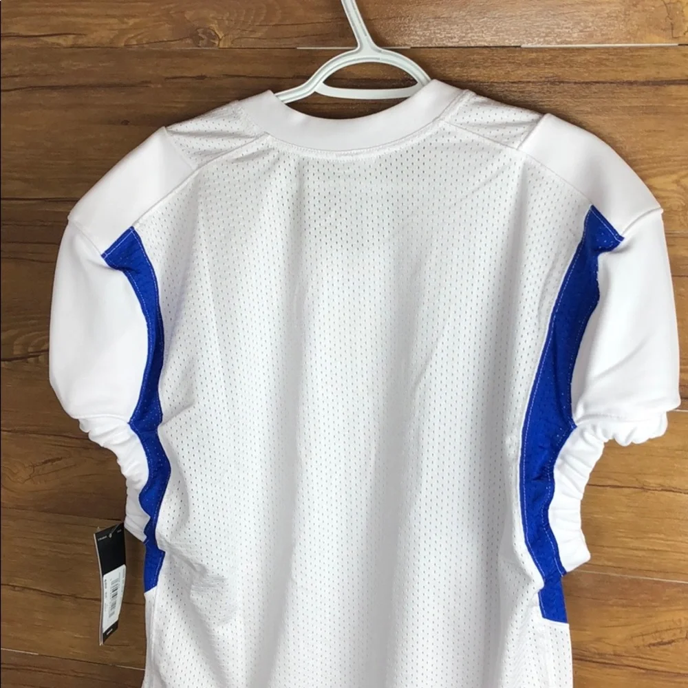 adidas Techfit Hyped men’s Football Jersey new with tags