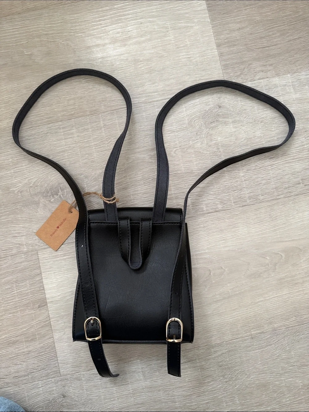 Brandy Melville sleek black