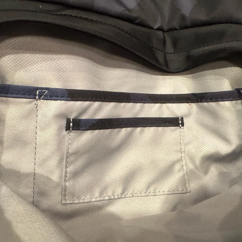 Tumi just side padded