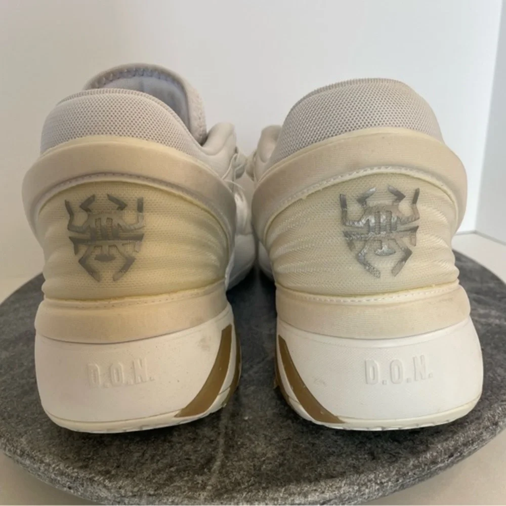 adidas donovan mitchell