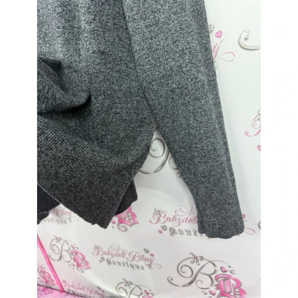 Banana Republic classic crewneck