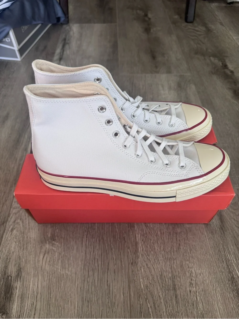Men 8.5 Women 10.5 - Converse Chuck 70 Canvas High Top White Garnet Egret Ivory