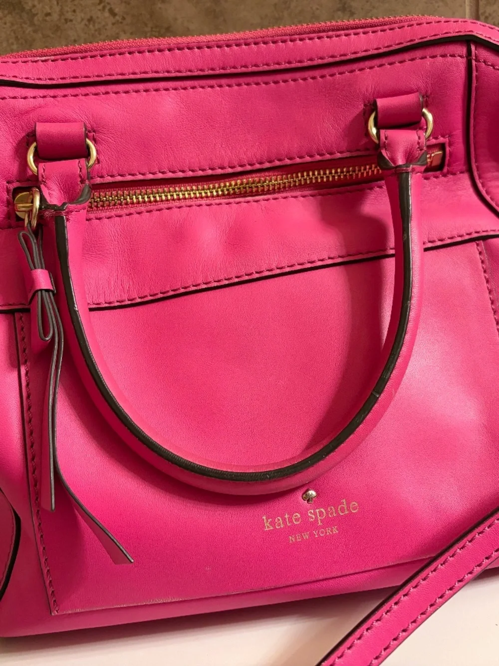 kate spade which purse scuffs