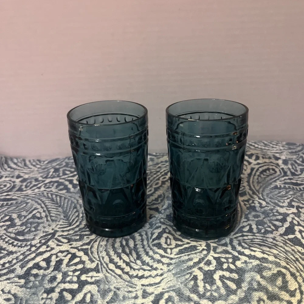 Tiara‎ Kings Crown Thumbprint Riviera Blue Indiana Glass 5oz Juice Glasses Qty 2