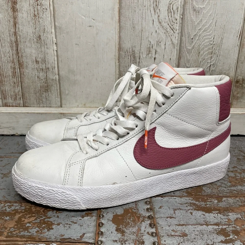 Nike SB Zoom Blazer Mid ISO Orange Label Sweet Beet Sneakers