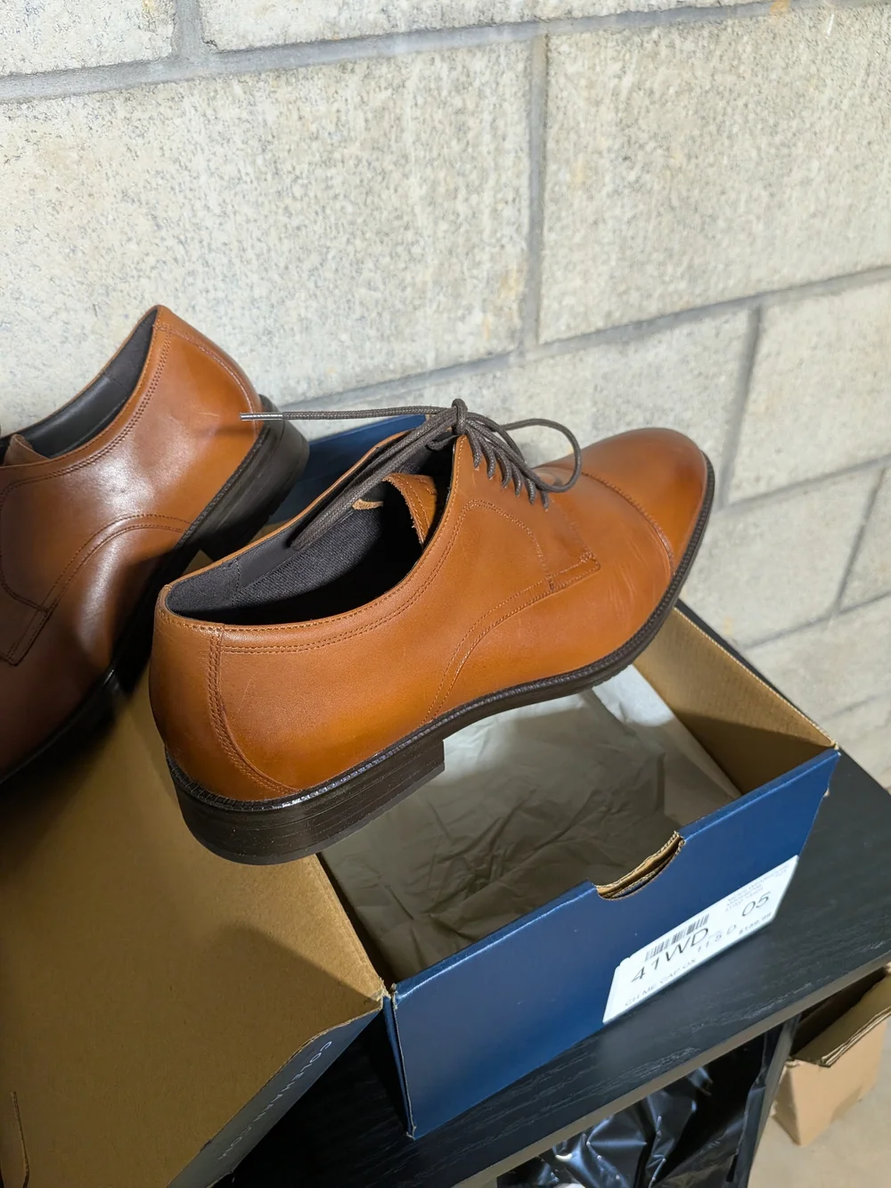 Cole Haan Men's Cap-Toe Oxford Leather Dress Shoe - Tan