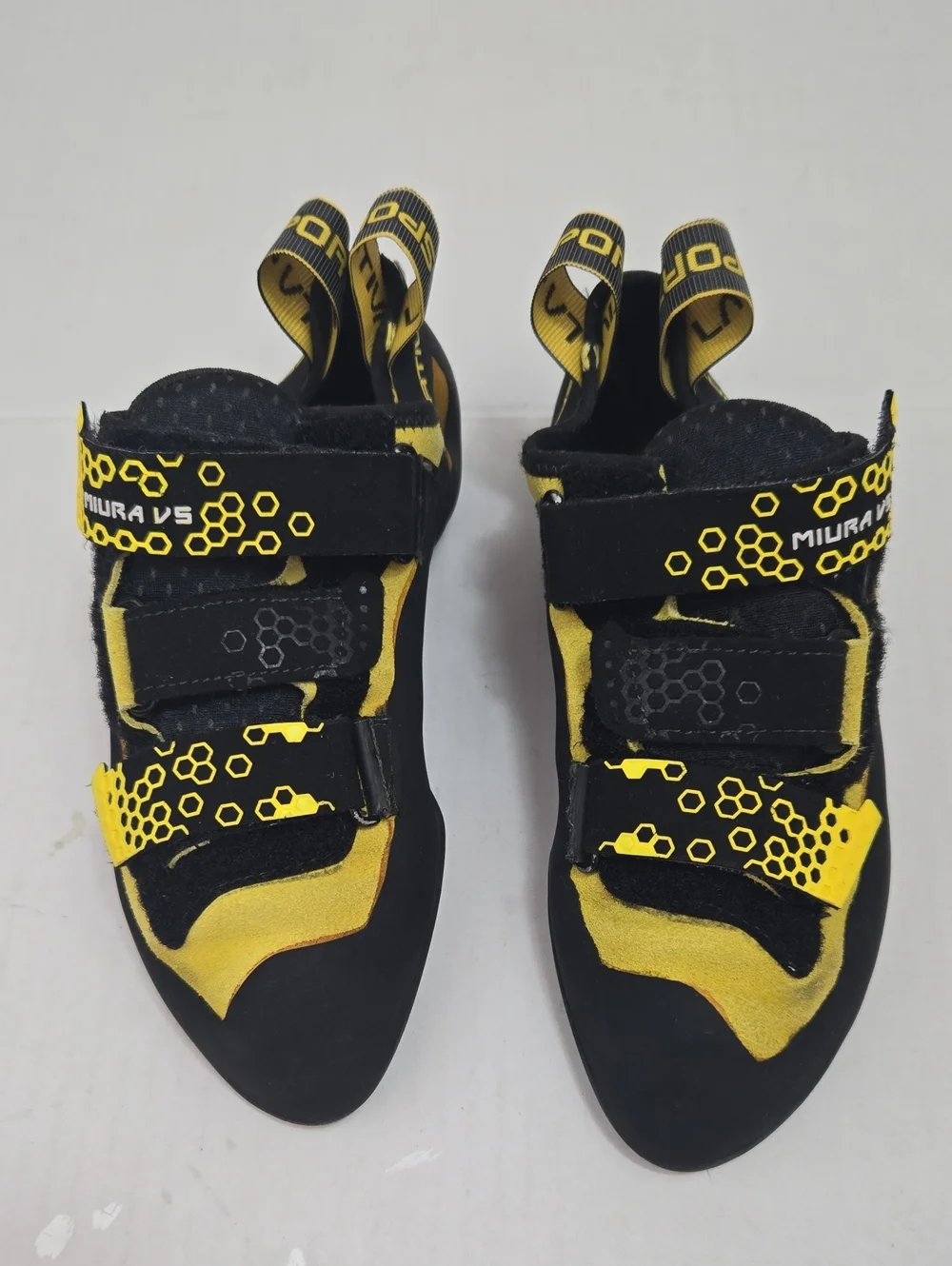 Size 42/M9/W10- - La Sportiva Miura VS Official Velcro Closure Climbing Shoes