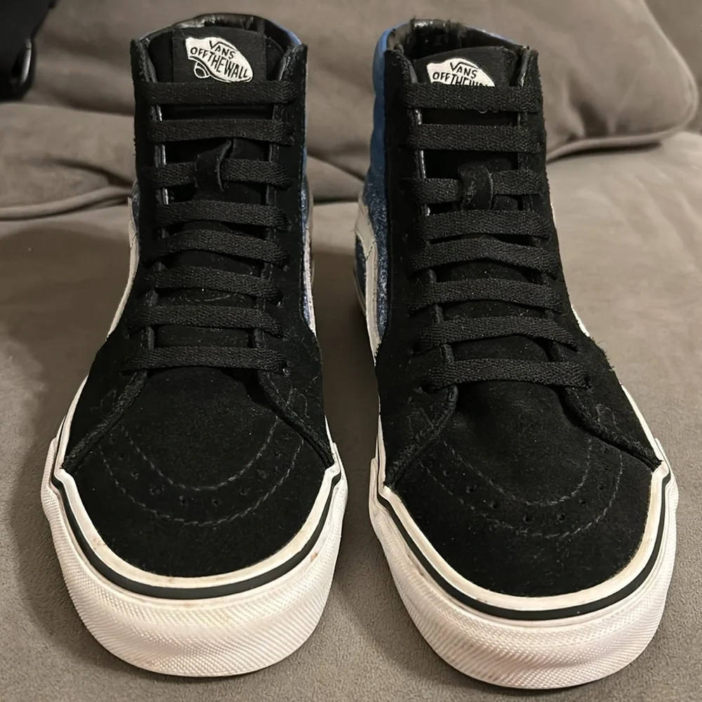 Vans shark week