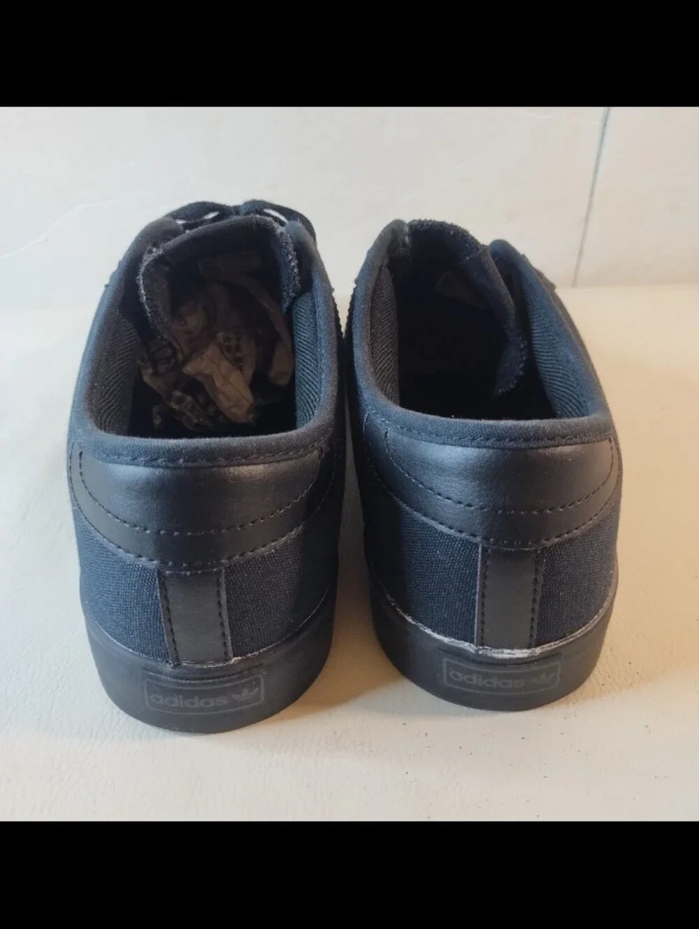 adidas very versatile