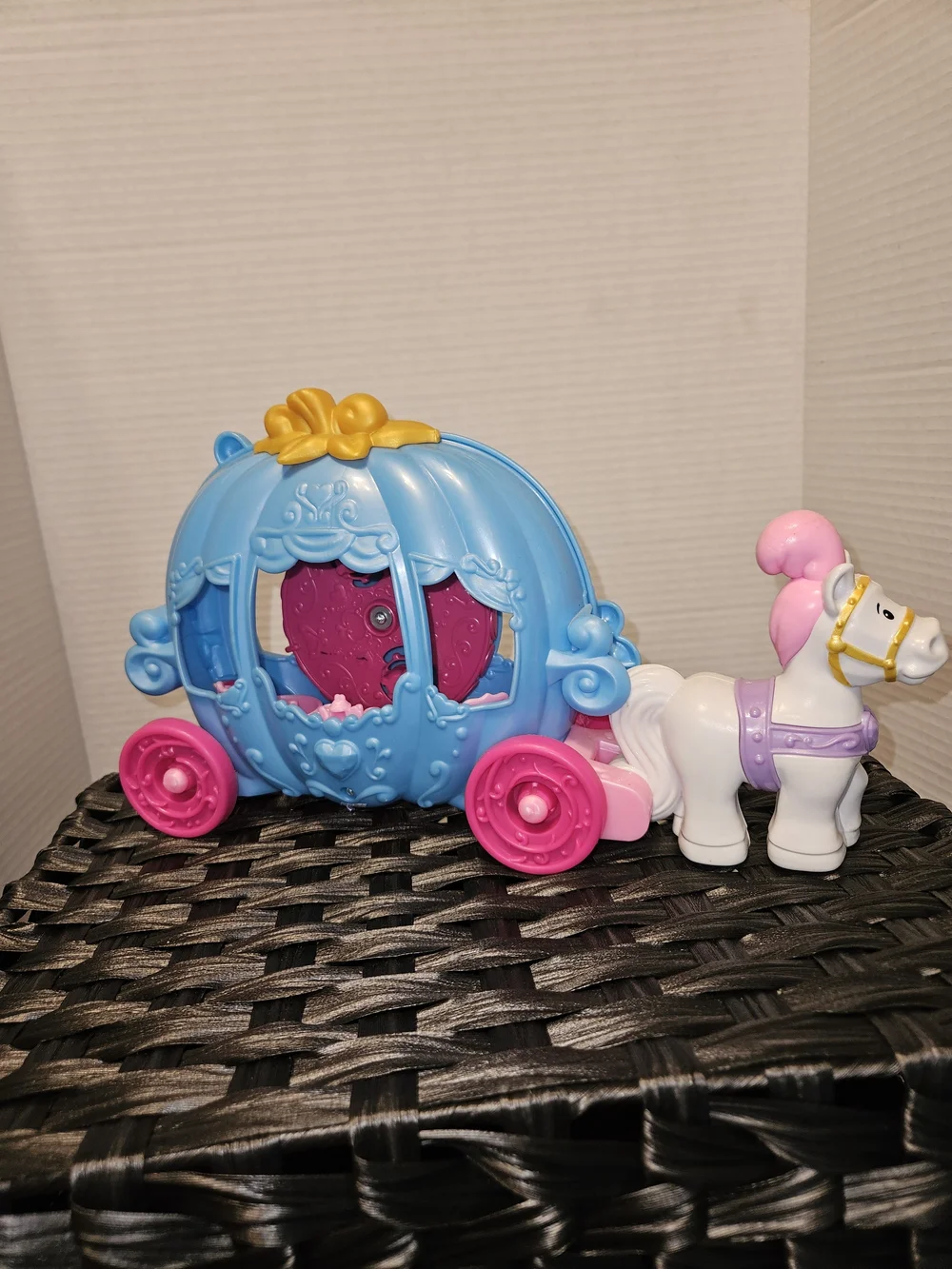 Fisher-Price Little People Blue and Pink Fairy Tale Carriage with White Horse