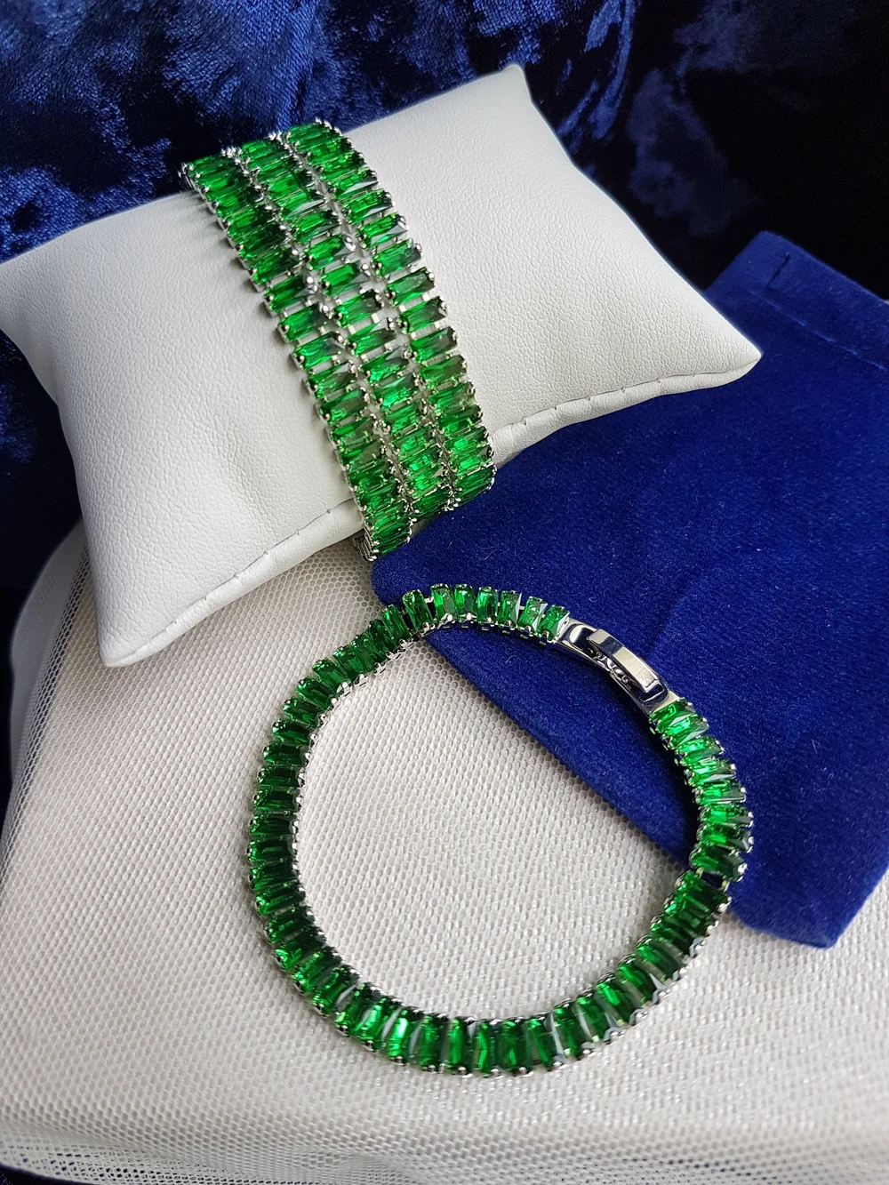 Swarovski this such
