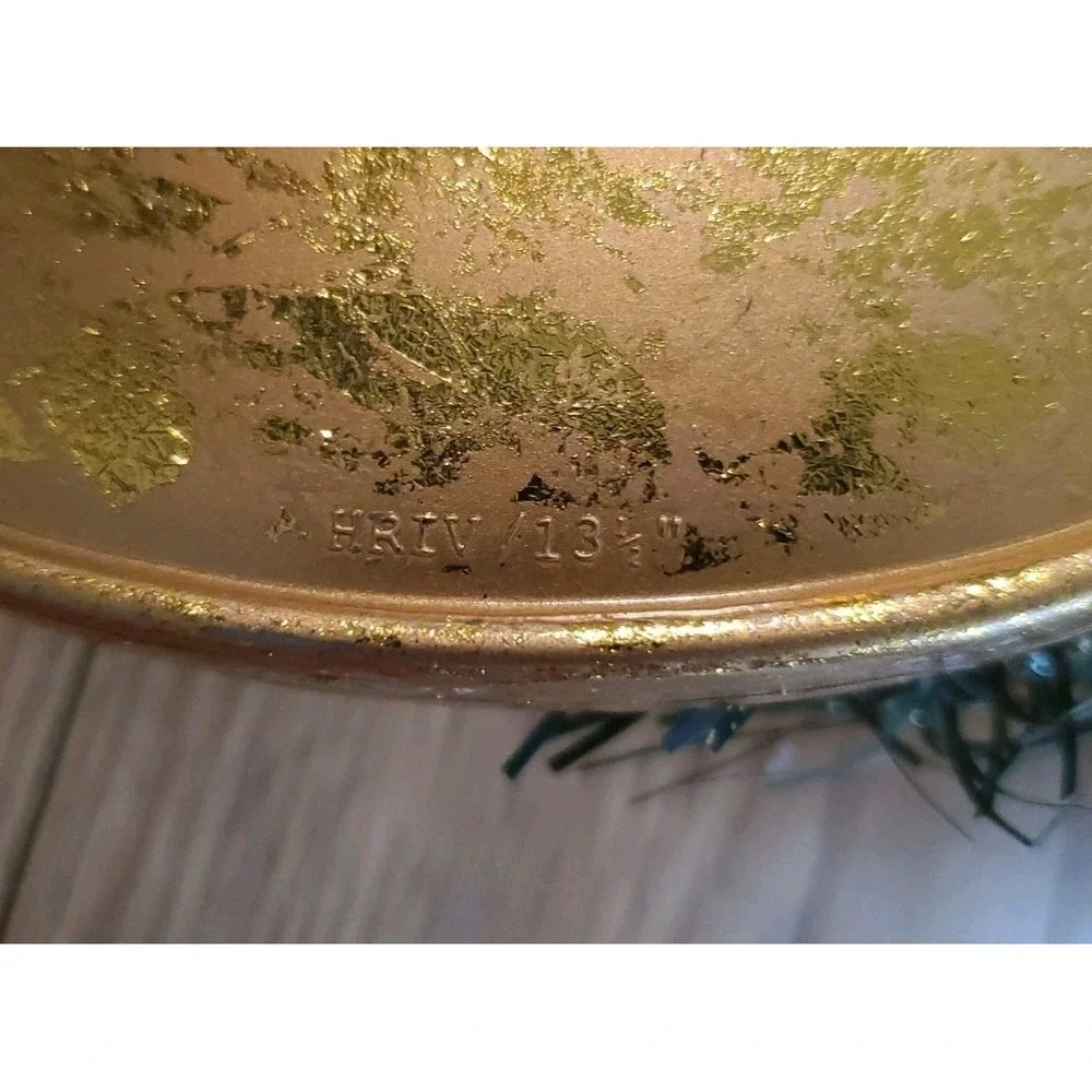 Vtg Decorative Violins Plastic Floral Gold Thread Holiday Decor Ornament Wreath