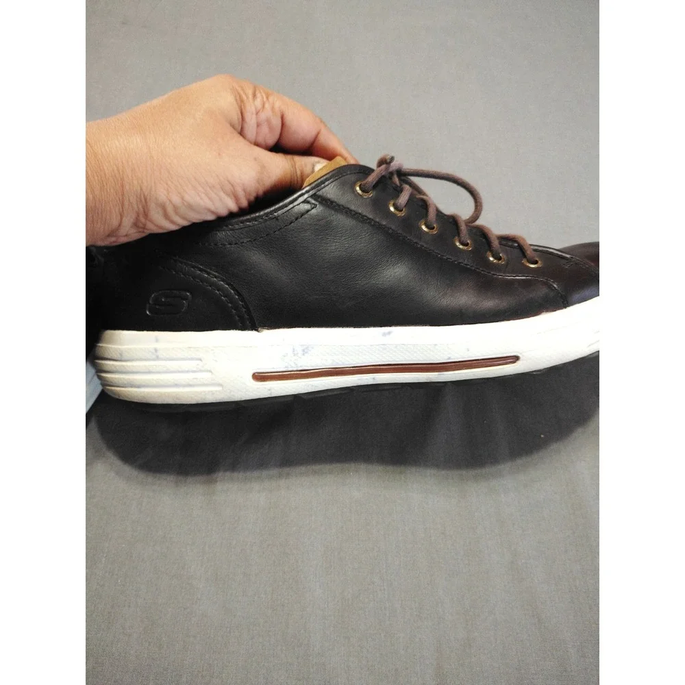 Skechers leather lace