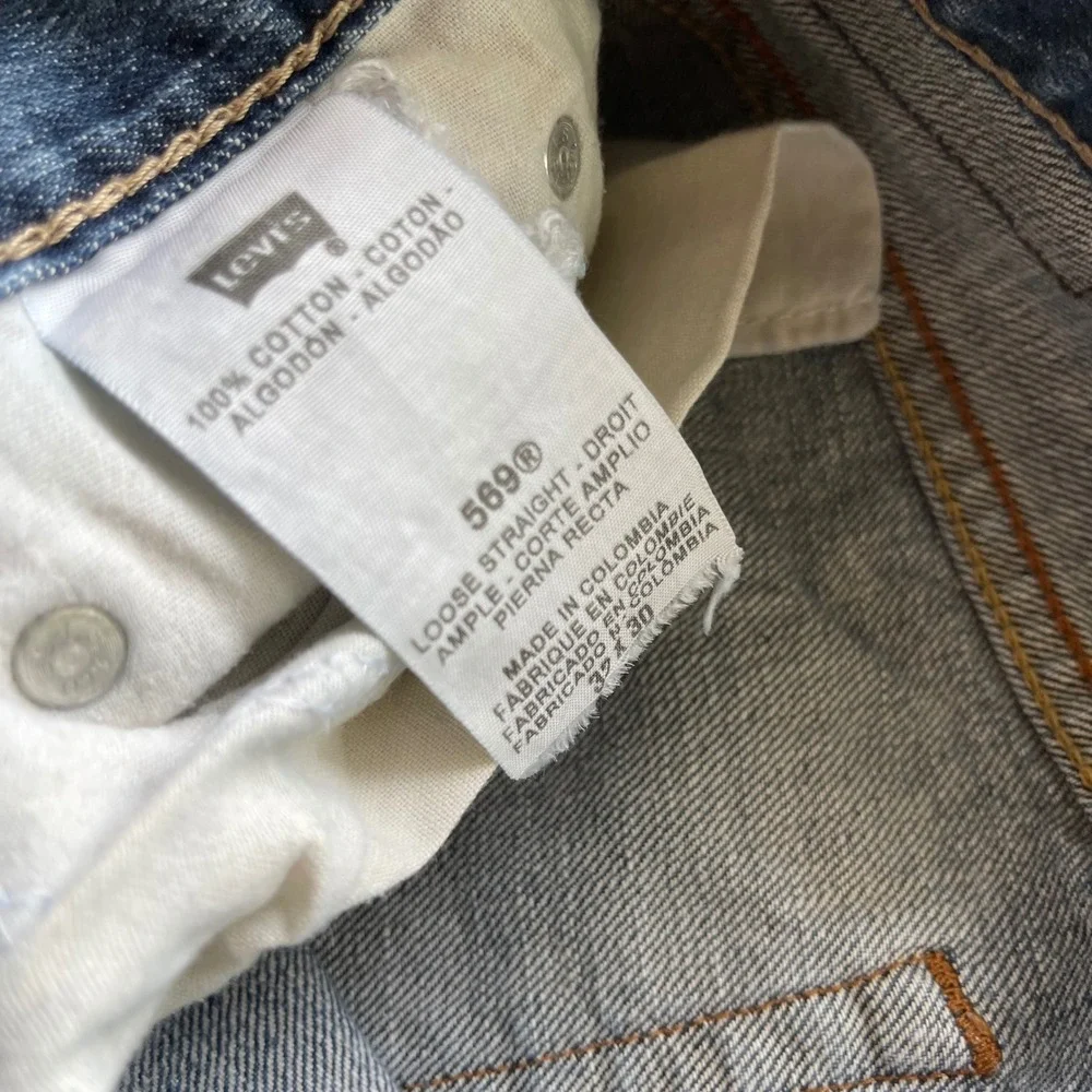 Levis levis 569