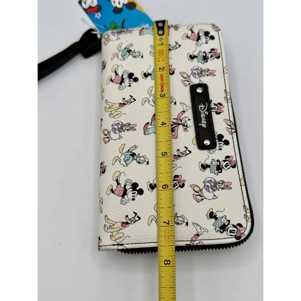 Disney nwt friends